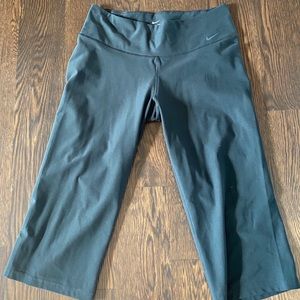 Nike FIT DRY YOGA Athletic Black